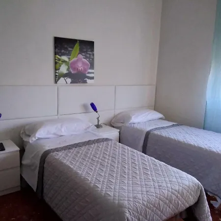 Pensjonat Lovelybed Aprilia